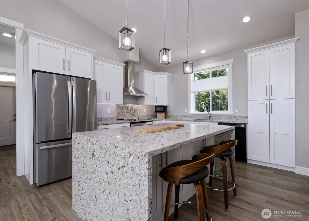 551 E Hyland Drive Union WA 98592