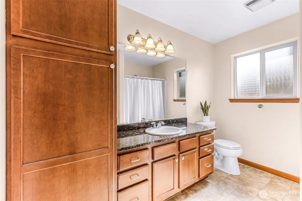 2653 Lochcarron Drive Ferndale WA 98248