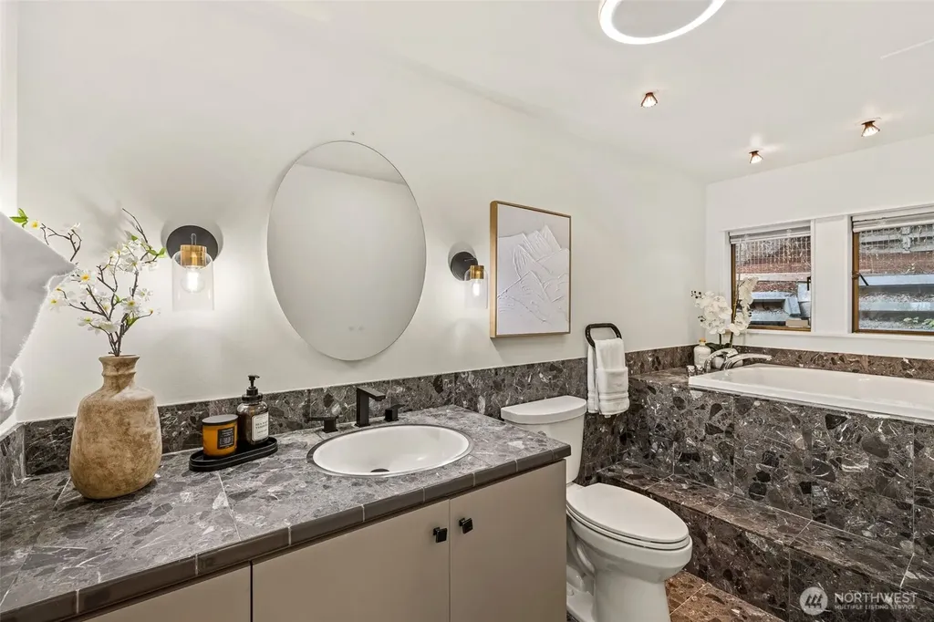 9674 50th Avenue SW Seattle WA 98136