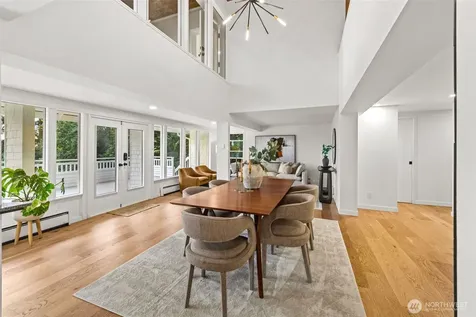 9674 50th Avenue SW Seattle WA 98136