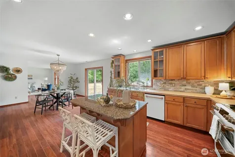 5542 Meadowood Lane NE Olympia WA 98506