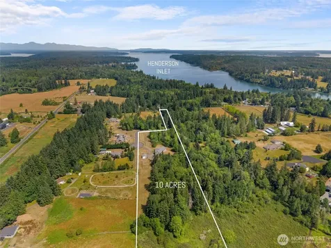 5542 Meadowood Lane NE Olympia WA 98506