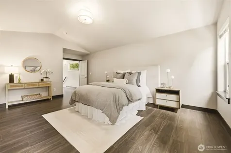 19311 Meridian Drive SE Bothell WA 98012
