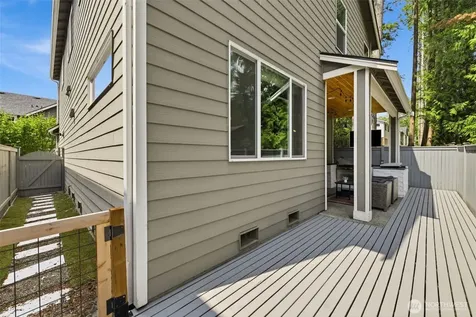 19311 Meridian Drive SE Bothell WA 98012