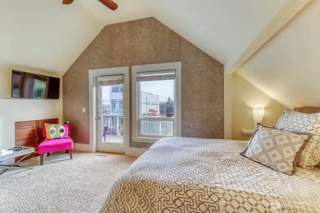 462 N 44th Street Seattle WA 98103