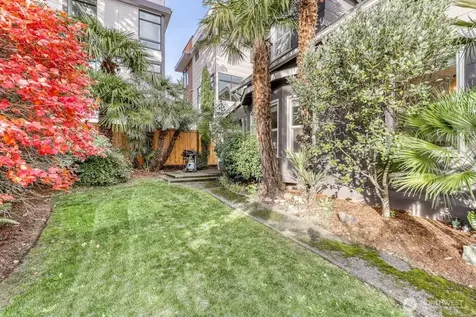 462 N 44th Street Seattle WA 98103