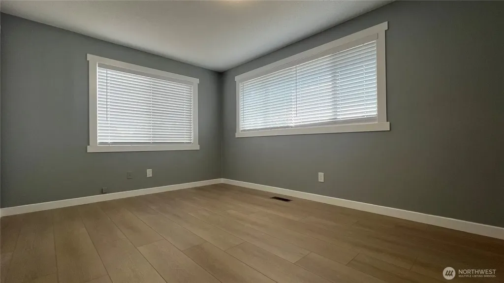 7643 S Ainsworth Avenue Tacoma WA 98408