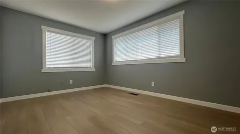 7643 S Ainsworth Avenue Tacoma WA 98408