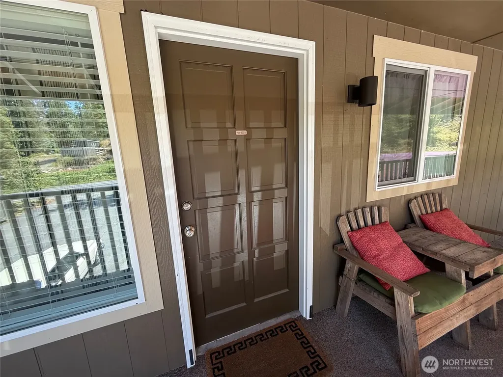178 Lover's Lane Orcas Island WA 98245