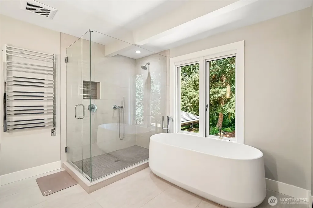 18448 SE 43rd Place Issaquah WA 98027
