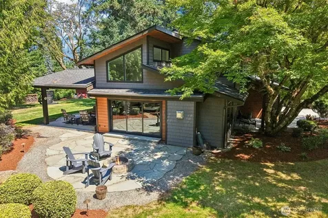 18448 SE 43rd Place Issaquah WA 98027