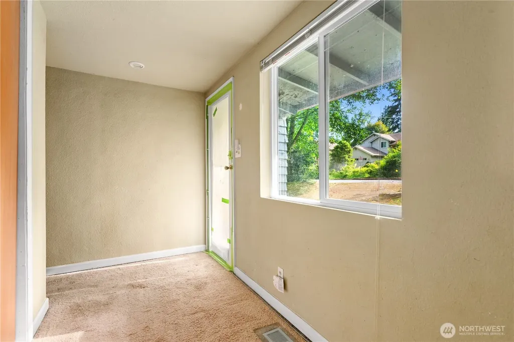 21304 60th Avenue W Mountlake Terrace WA 98043