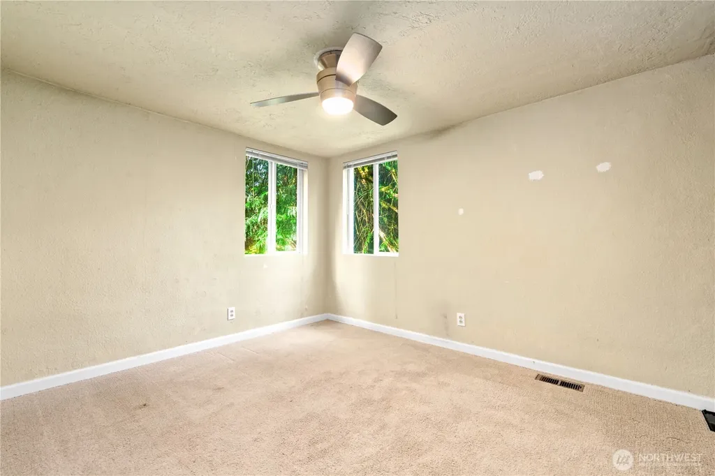 21304 60th Avenue W Mountlake Terrace WA 98043