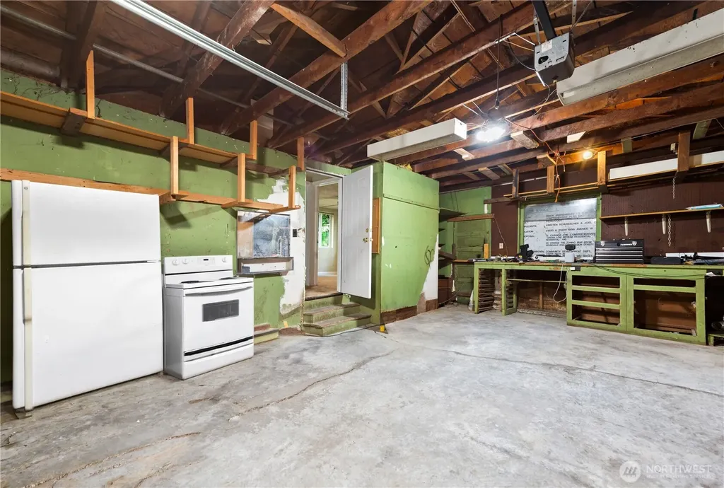 21304 60th Avenue W Mountlake Terrace WA 98043