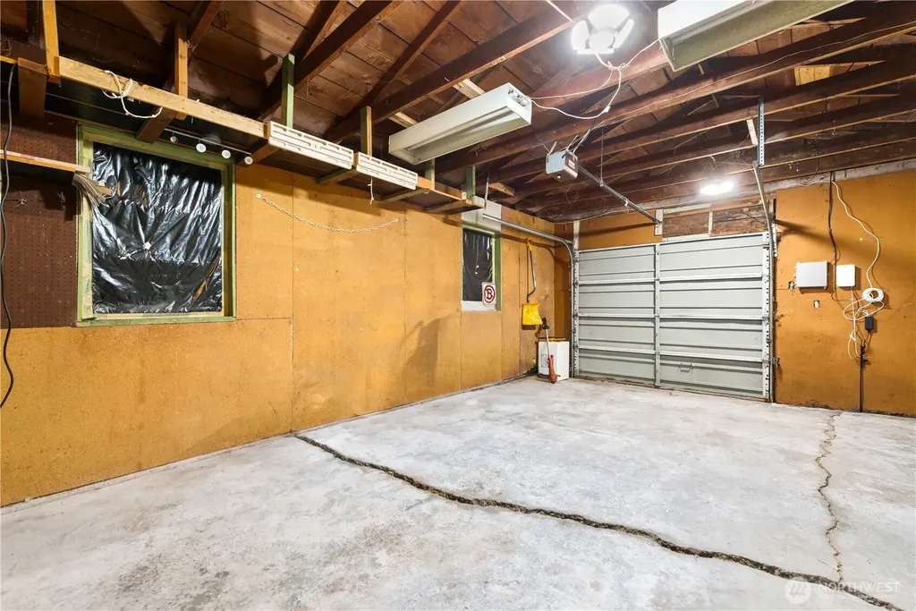 21304 60th Avenue W Mountlake Terrace WA 98043