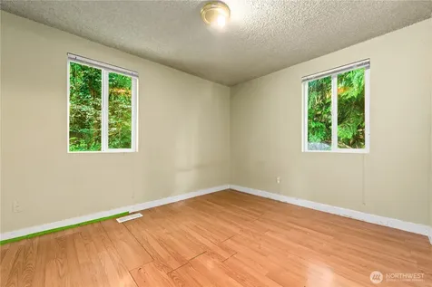 21304 60th Avenue W Mountlake Terrace WA 98043