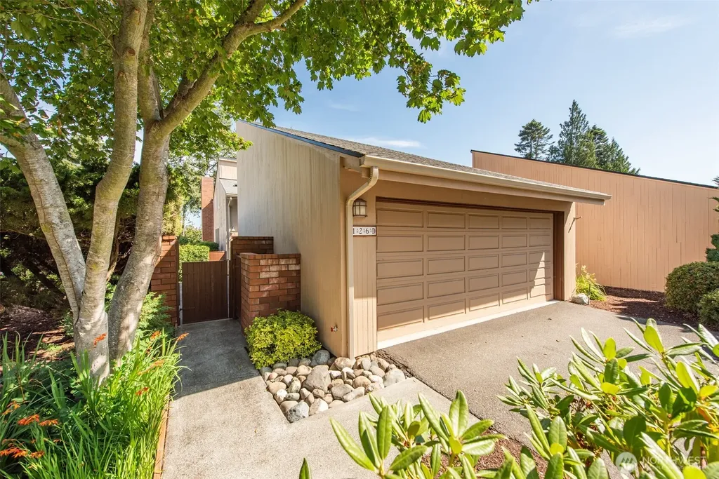 126 Hilltop Drive Sequim WA 98382
