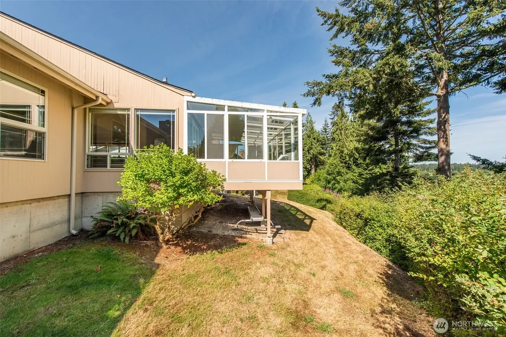 126 Hilltop Drive Sequim WA 98382