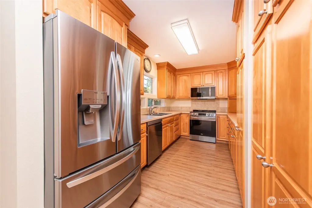 126 Hilltop Drive Sequim WA 98382