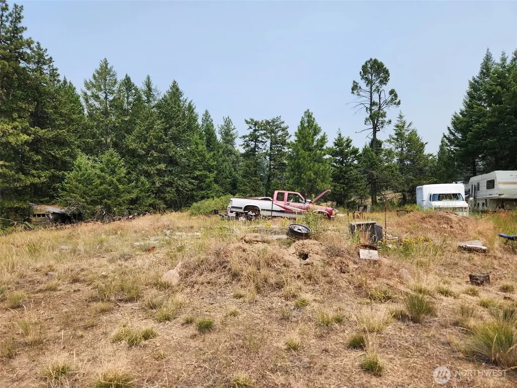 250 Union Ridge Road Republic WA 99166