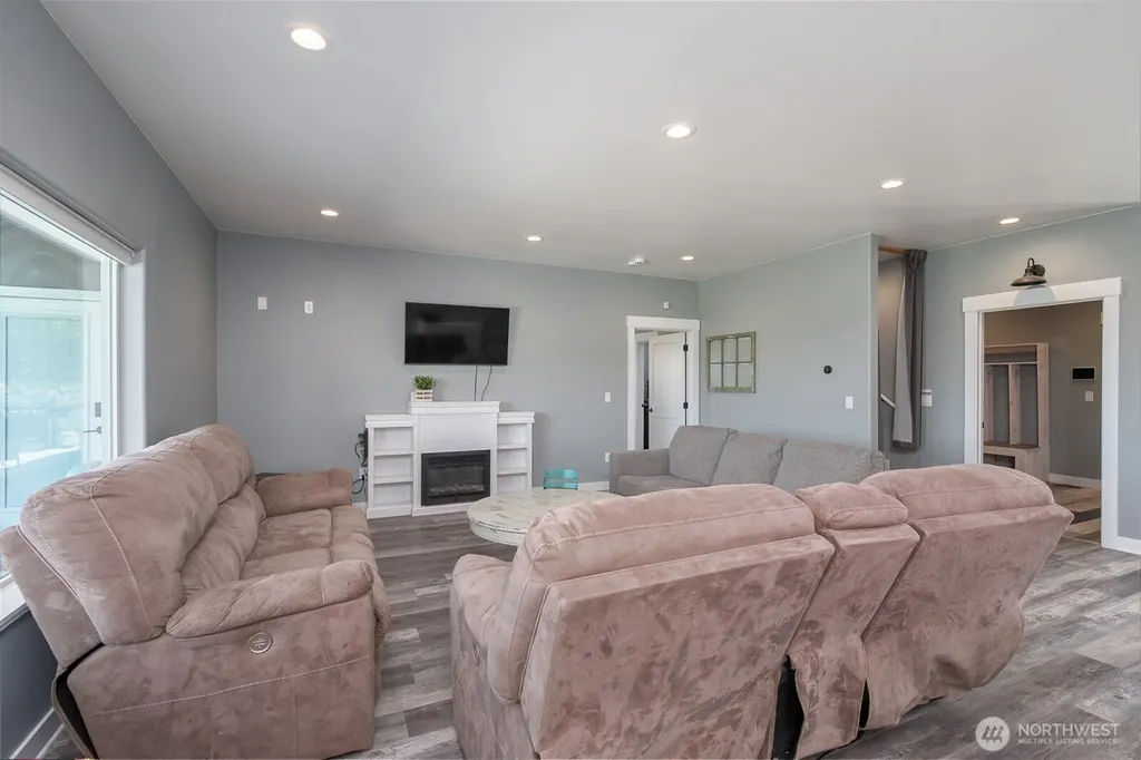 10316 Road 5.9 NE Moses Lake WA 98837