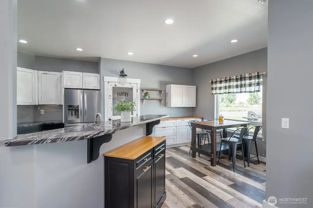 10316 Road 5.9 NE Moses Lake WA 98837