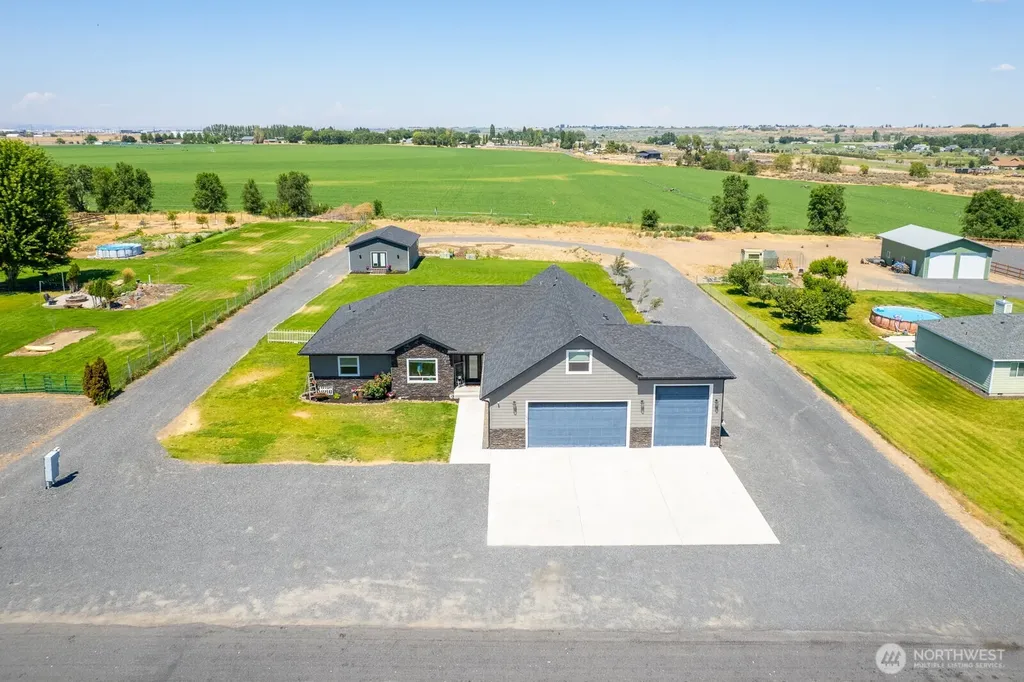 10316 Road 5.9 NE Moses Lake WA 98837