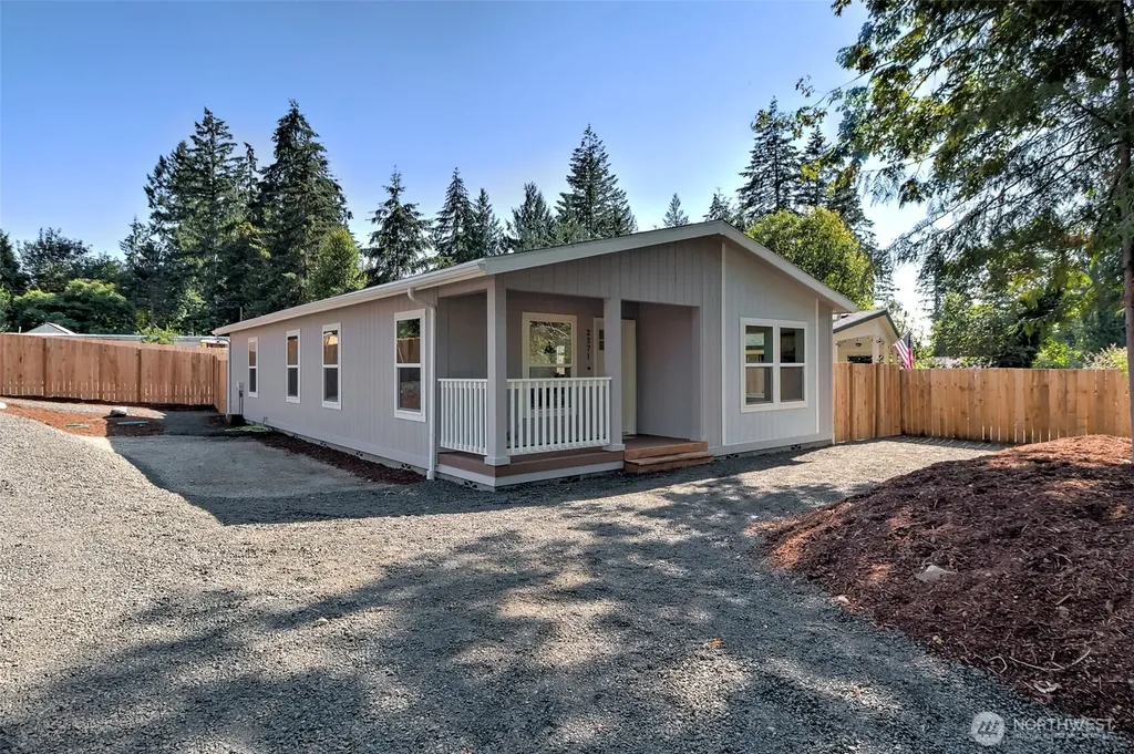 2371 E Crestview Drive Shelton WA 98584