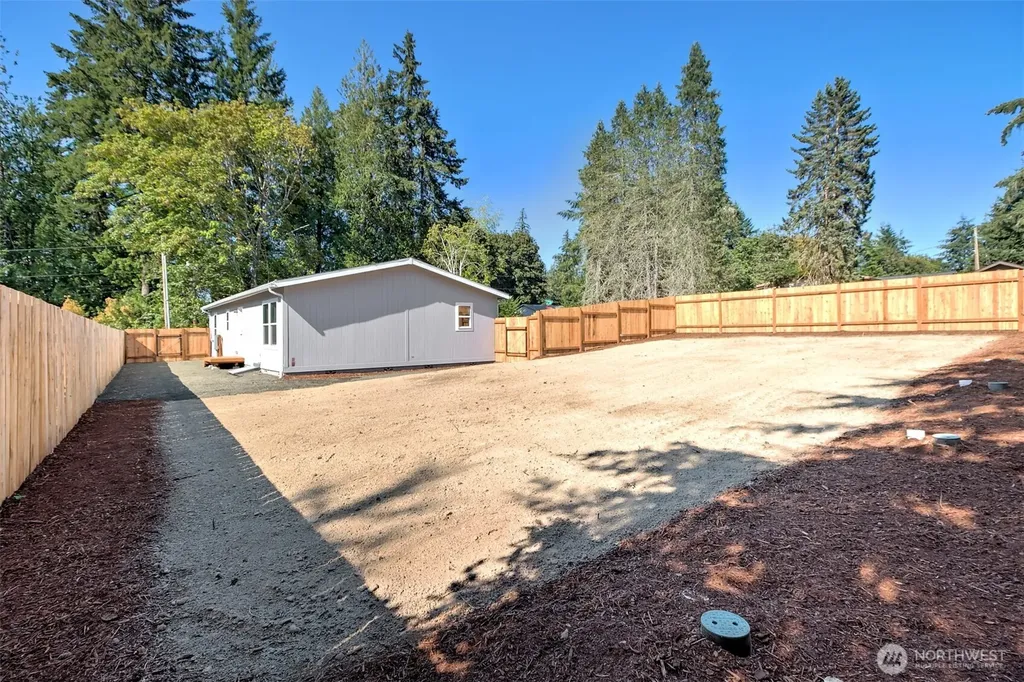 2371 E Crestview Drive Shelton WA 98584