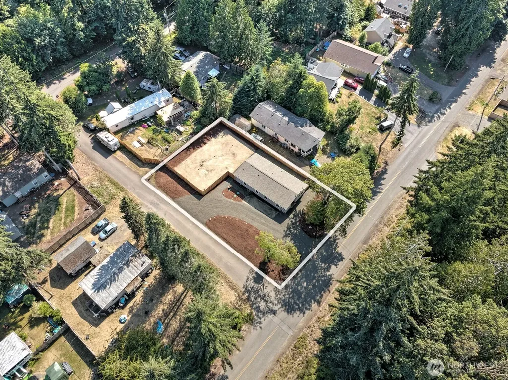 2371 E Crestview Drive Shelton WA 98584