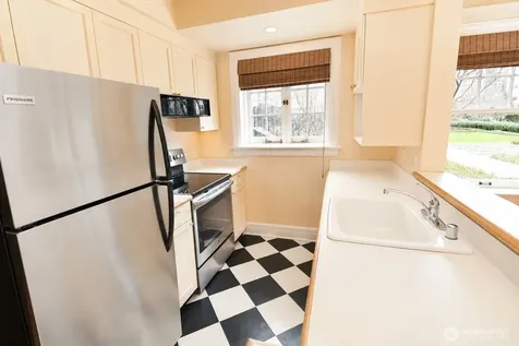 120 W Highland Drive Seattle WA 98119