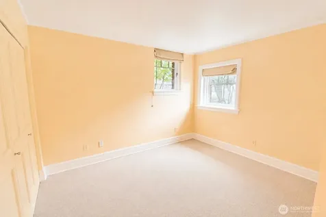 120 W Highland Drive Seattle WA 98119