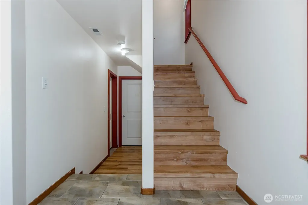 1102 Chestnut Street Everett WA 98201
