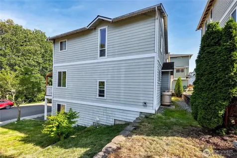 1102 Chestnut Street Everett WA 98201