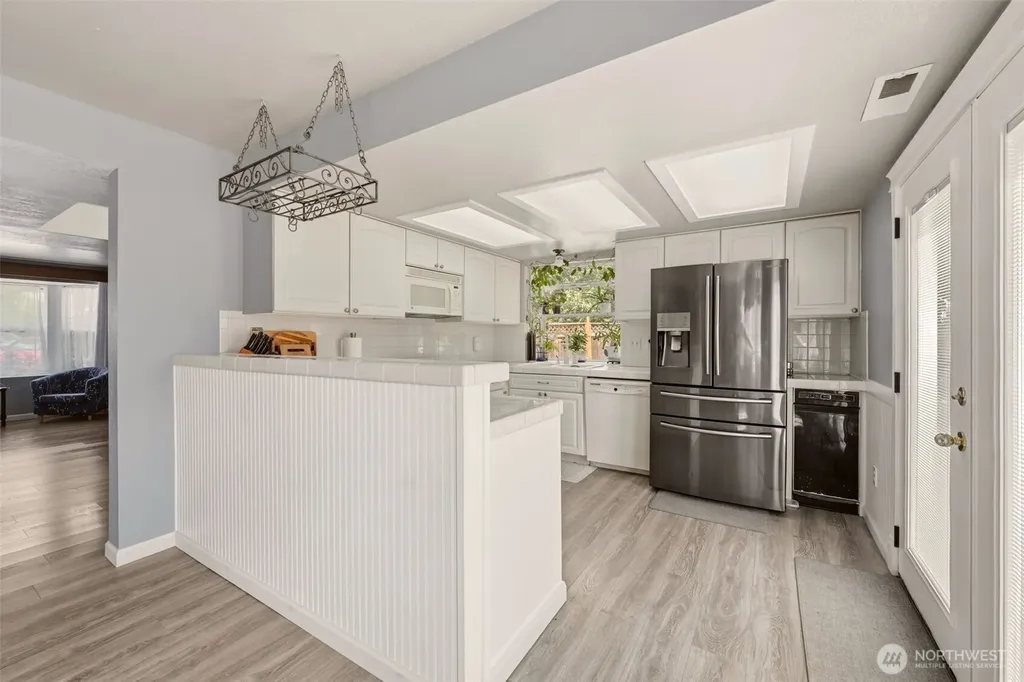 18930 SE 263rd Street Covington WA 98042
