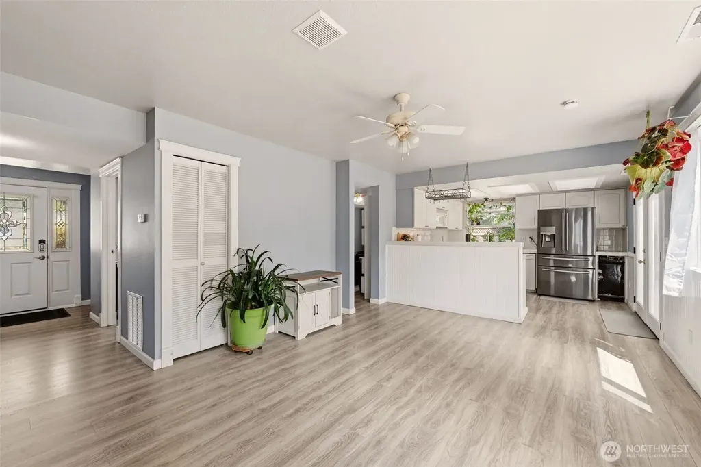 18930 SE 263rd Street Covington WA 98042