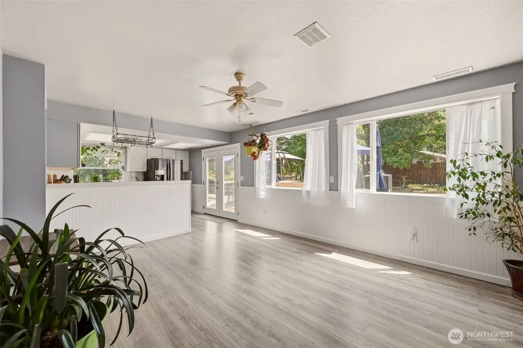 18930 SE 263rd Street Covington WA 98042