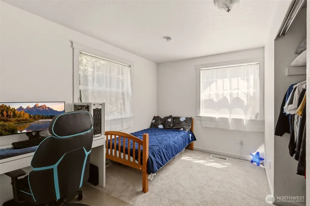 18930 SE 263rd Street Covington WA 98042