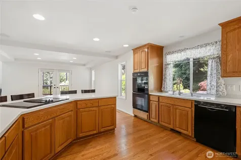 4997 SW Old Clifton Road Port Orchard WA 98367