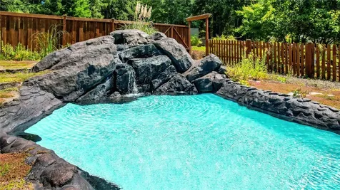 4997 SW Old Clifton Road Port Orchard WA 98367