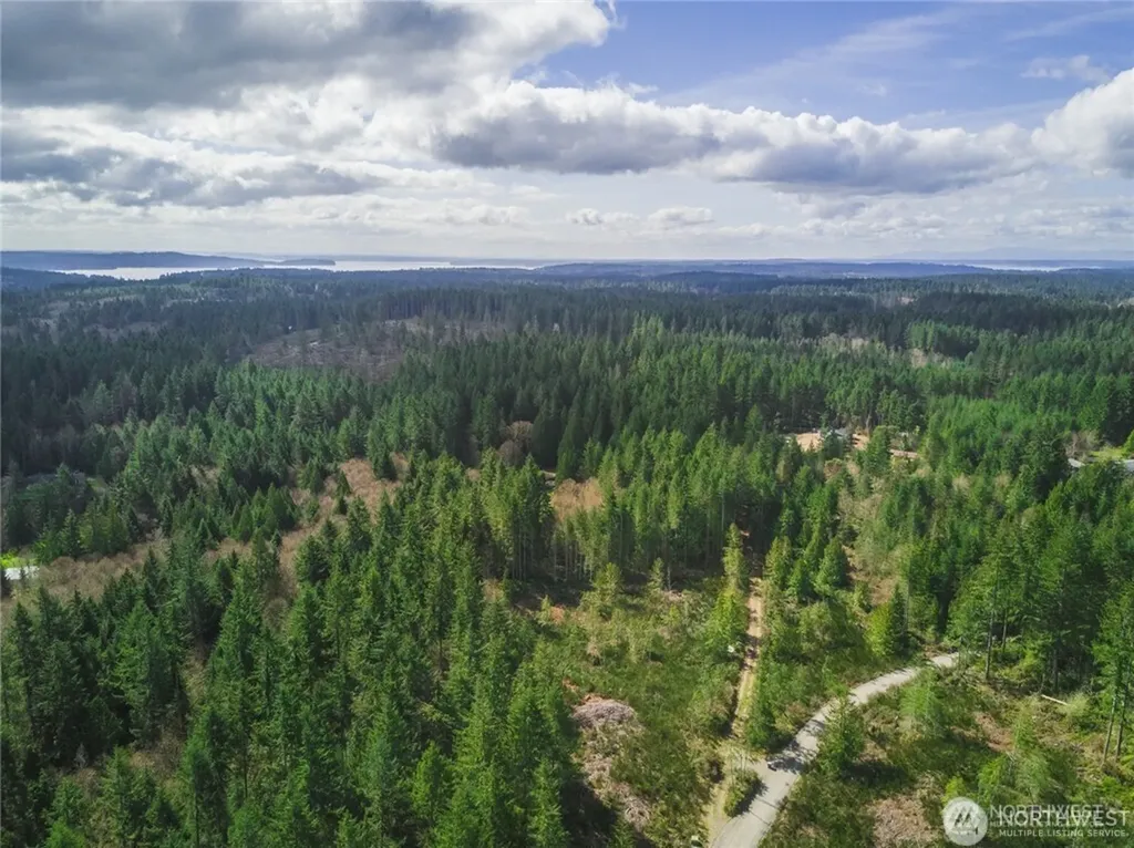 0 SW County Line Road Port Orchard WA 98367