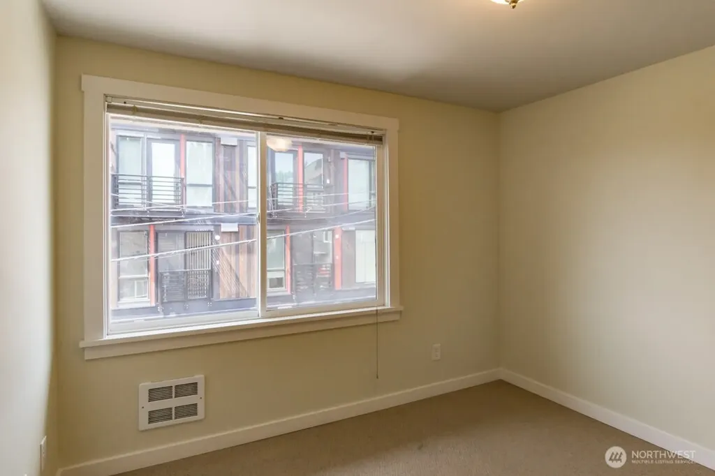 2211 Franklin Avenue E Seattle WA 98102