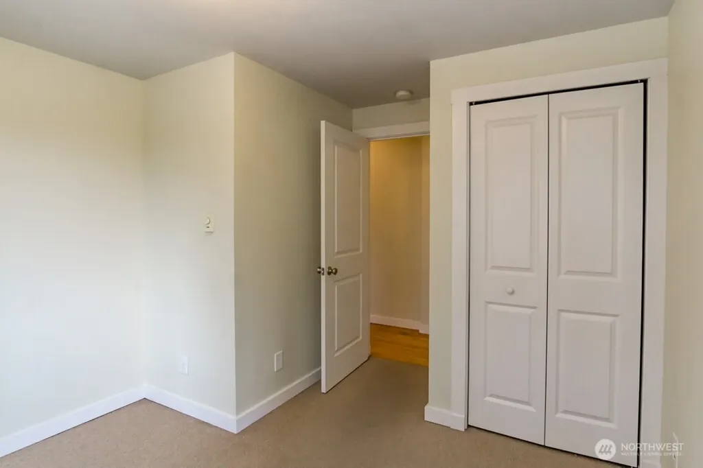 2211 Franklin Avenue E Seattle WA 98102