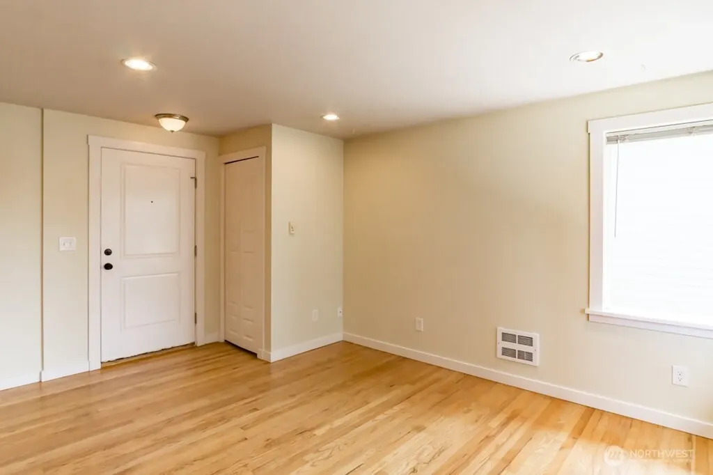 2211 Franklin Avenue E Seattle WA 98102