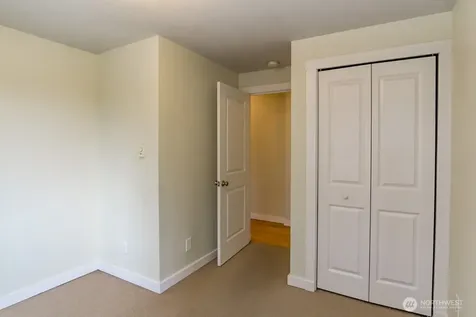 2211 Franklin Avenue E Seattle WA 98102