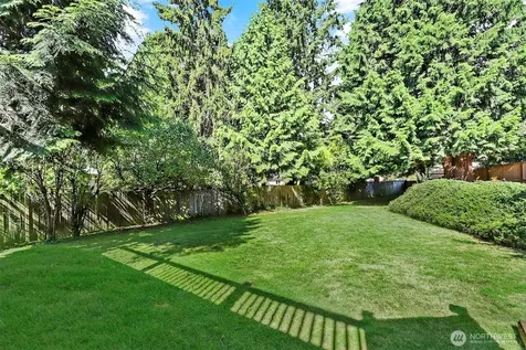 12116 NE 137th Place Kirkland WA 98034