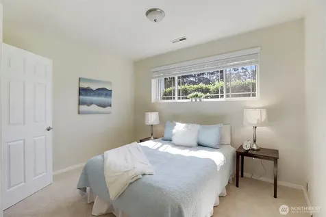 12116 NE 137th Place Kirkland WA 98034