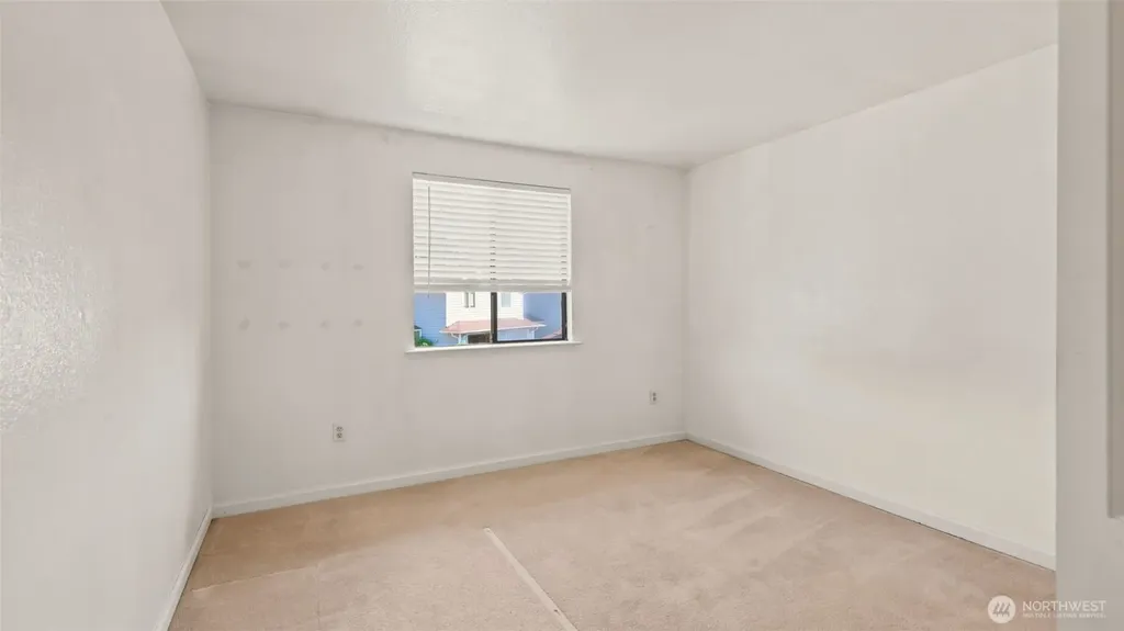 24931 109th Place SE Kent WA 98030