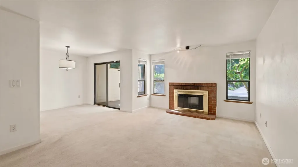 24931 109th Place SE Kent WA 98030