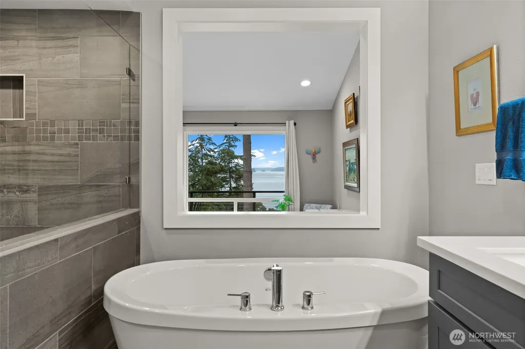 176 Brick Kiln Road Fox Island WA 98333